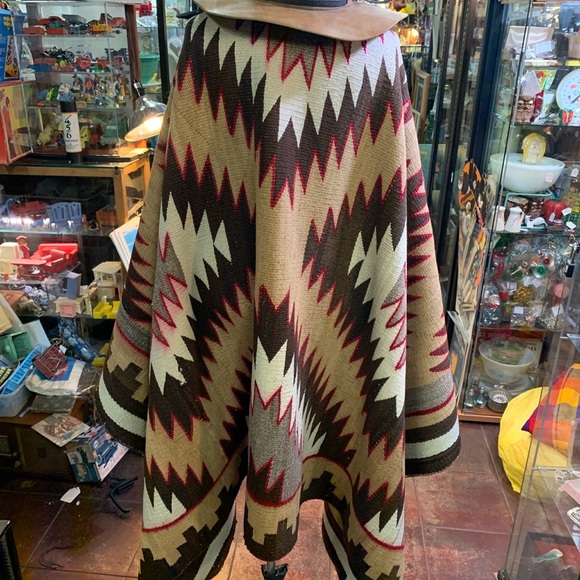 Early 1900’s Navajo Ganado Textile - Picture 3 of 4